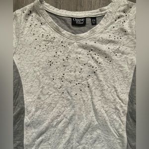 White- grey half sleeve